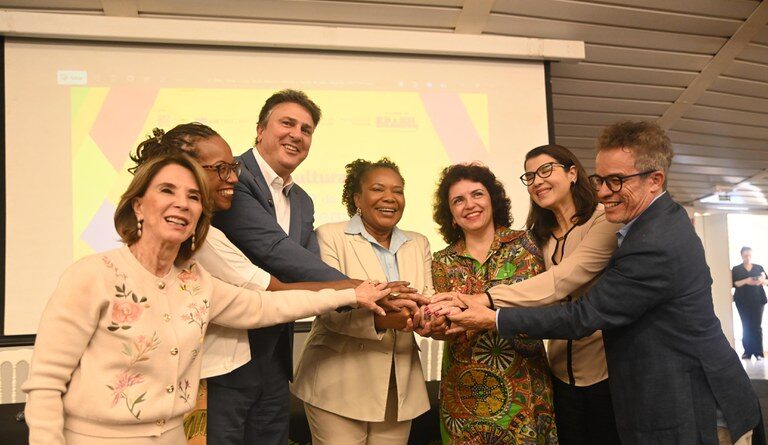 MEC e MinC lançam Arte e Cultura nas Escolas de Tempo Integral
