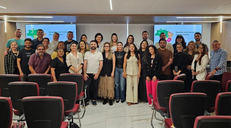 Profissionais de Comunicação se reúnem na Sede da Instituição em Brasília para discutir o planejamento dos 40 anos da Undime