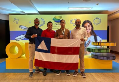 Glória é destaque na Cerimônia Oficial da OLITEF 2025 e celebra conquista histórica na educação