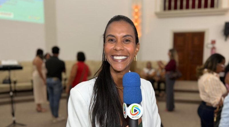 Diretora do IAT destaca compromisso com a aprendizagem na educação infantil durante lançamento do ProLEEI