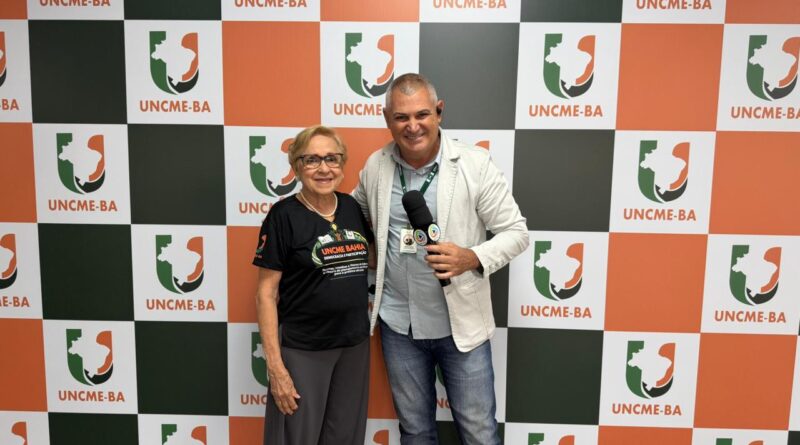 Professora Alda Pepe destaca papel dos conselhos e urgência da alfabetização durante seminário em Salvador