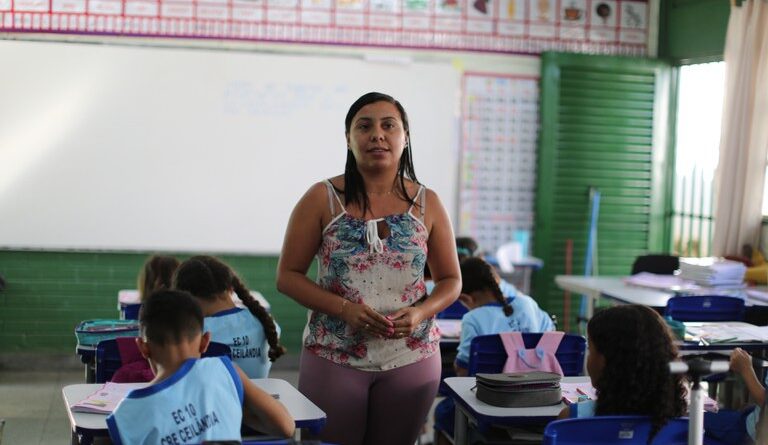 FNDE repassa R$ 3,8 bilhões da segunda parcela do Fundeb para a Educação Básica