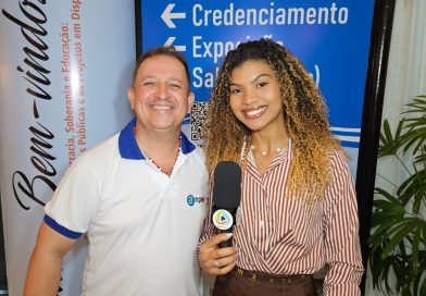 Lançamento de livros e articulação institucional marcam penúltimo dia do Simpósio Nacional da ANPAE em Salvador