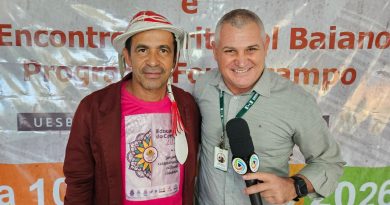 Projeto Político-Pedagógico deve ser construído com a participação da comunidade, defende professor da UESB durante FormaCampo