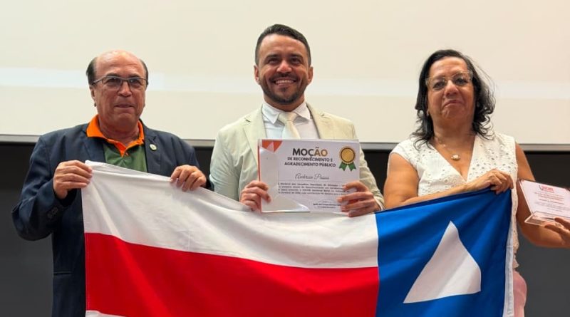 Undime participa de Congresso Nacional da Uncme em Brasília e presidente da Undime Bahia é homenageado